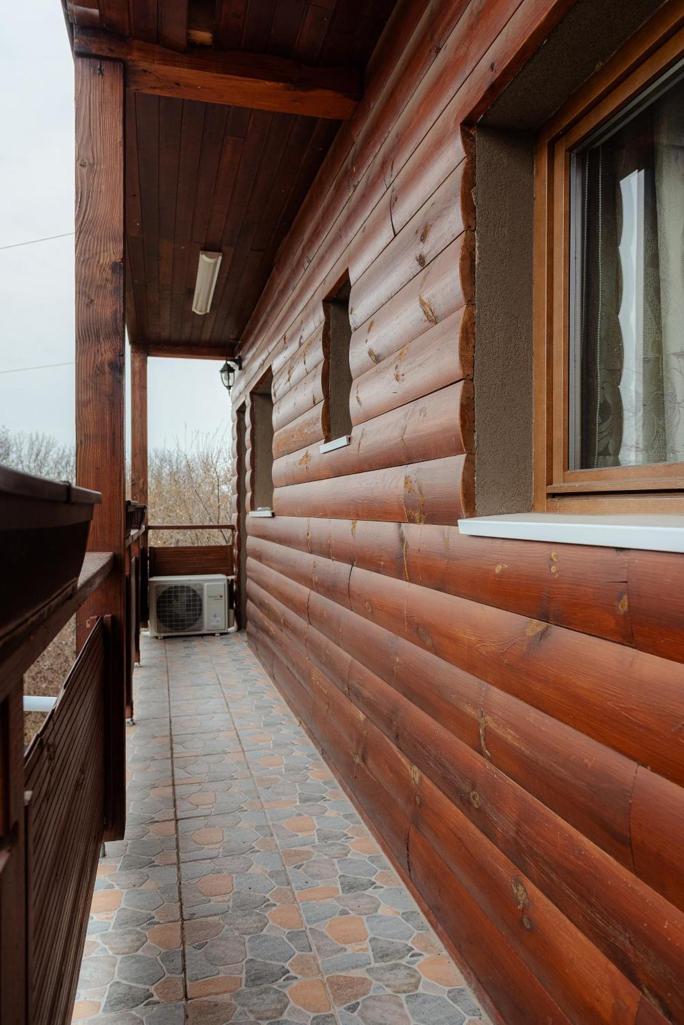 Business Transit To Therme & Bucharest Airport Săftica Exterior photo